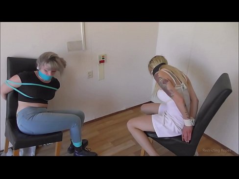 ❤️ Atkarīga / sasietas un ar aizliktām mutēm / damsel in distress ❤️ Kaltais porno pie lv.porn-mz-com.ru ❤